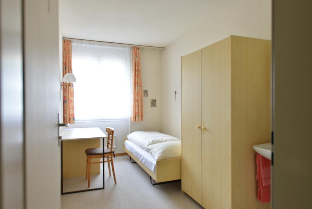Haus St.Michael Hotell Dozwil Rom bilde